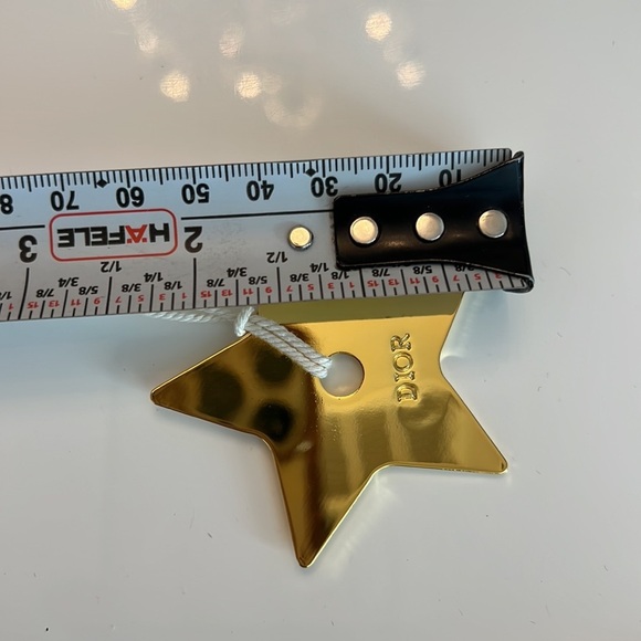 AUTHENTIC DIOR STAR - Picture 8 of 8
